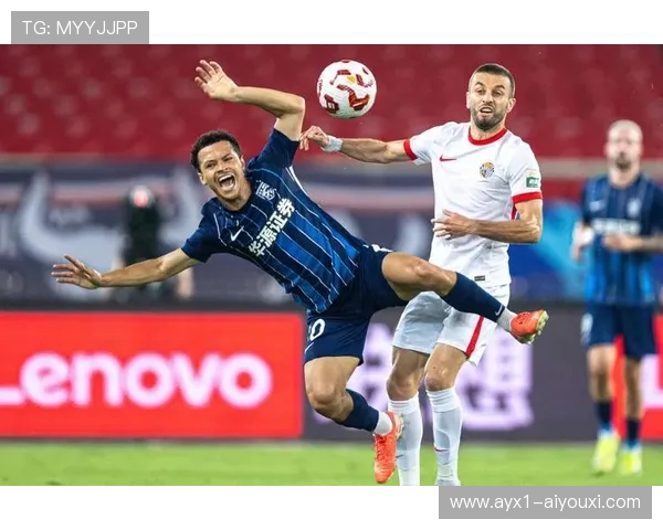 武汉三镇 2-0 青岛海牛：图多列绍尔建功 零封 + 红牌漏判引争议